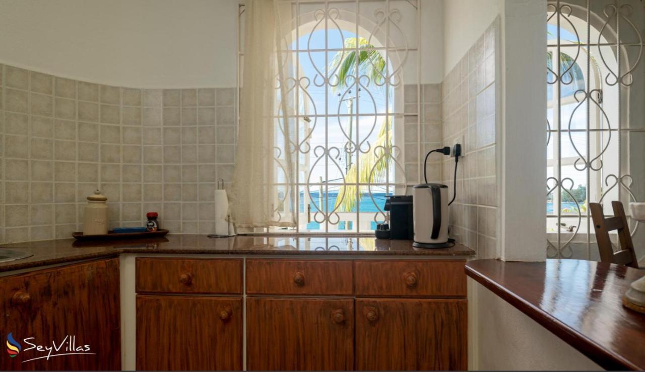 Epea Ocean View Apartment Tortoise Machabee Esterno foto